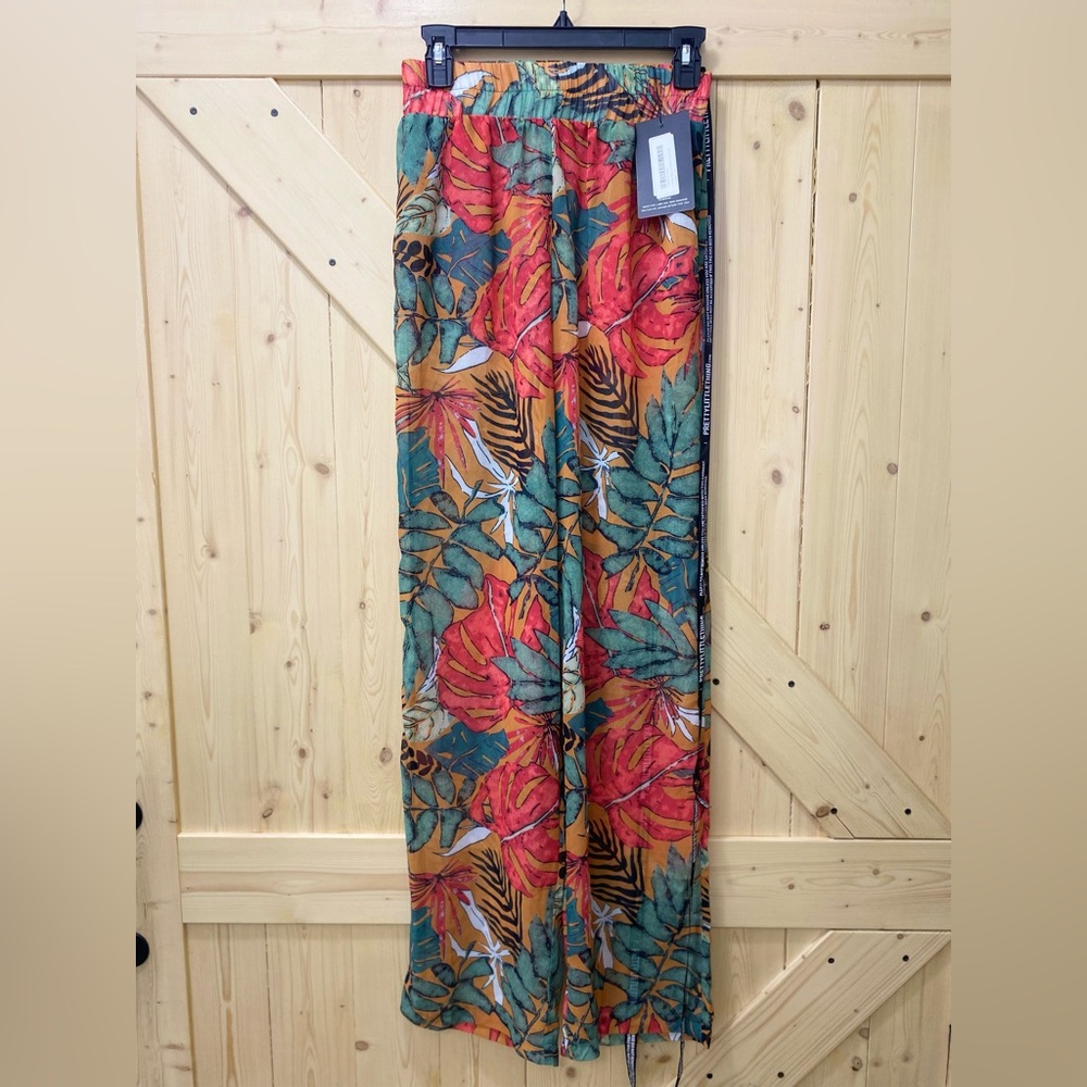 ❤️❤️NWT PrettyLittleThing Wide Leg Multicolor Palm Leaf Tropical Swim Coverup